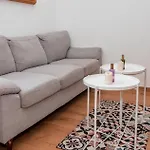 Sirius Centar Apartment *