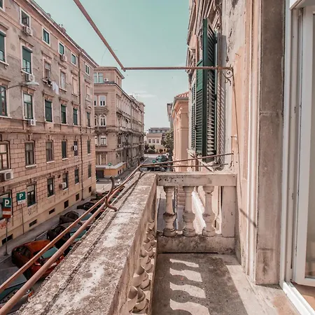 Sirius Centar