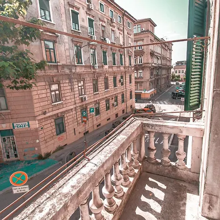 Sirius Centar Διαμέρισμα Ριέκα